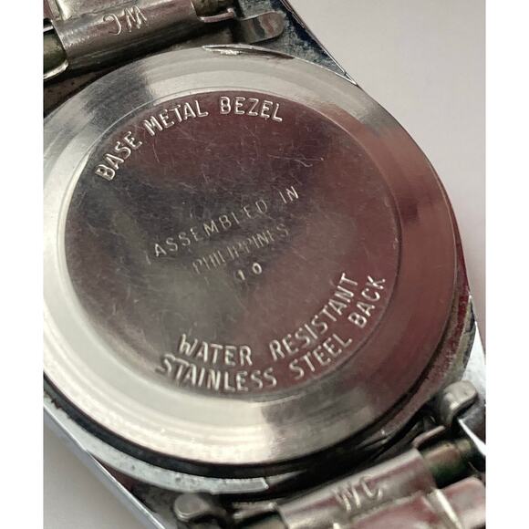 VTG Timex Womens Mechanical Wind Up Watch 25mm Wrist Size 5.5 - Runs Great - WR - Picture 9 of 13